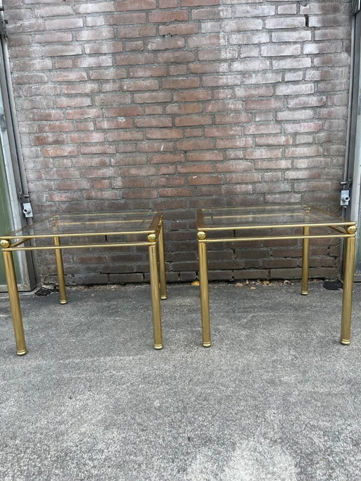Set of 2 side tables