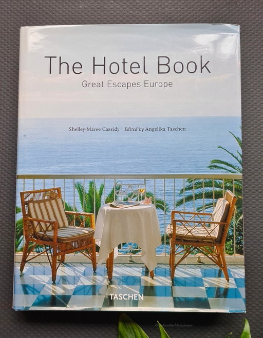 The Hotel Book- The Great Escapes Europe- Taschen hardcover