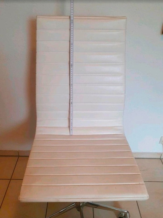 Image 1 of VITRA EA 119 Eams Alu Leather Chair Office Chair White Swivel Chair with Casters