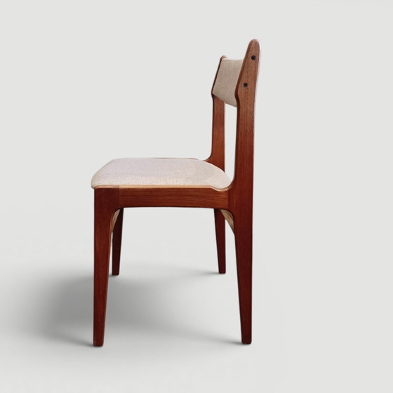 Image 1 of Vintage Eetkamerstoelen Erik Buch