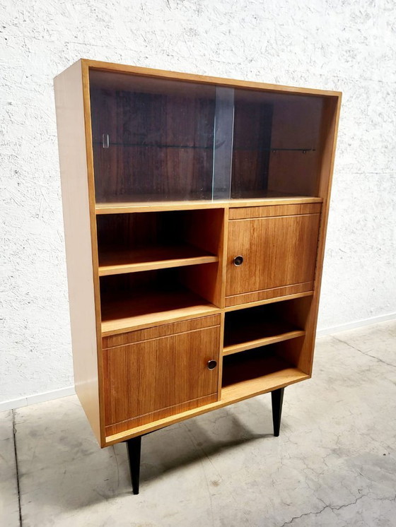 Image 1 of Vitrine haute vintage – années 1950/60 – style moderne du milieu du siècle