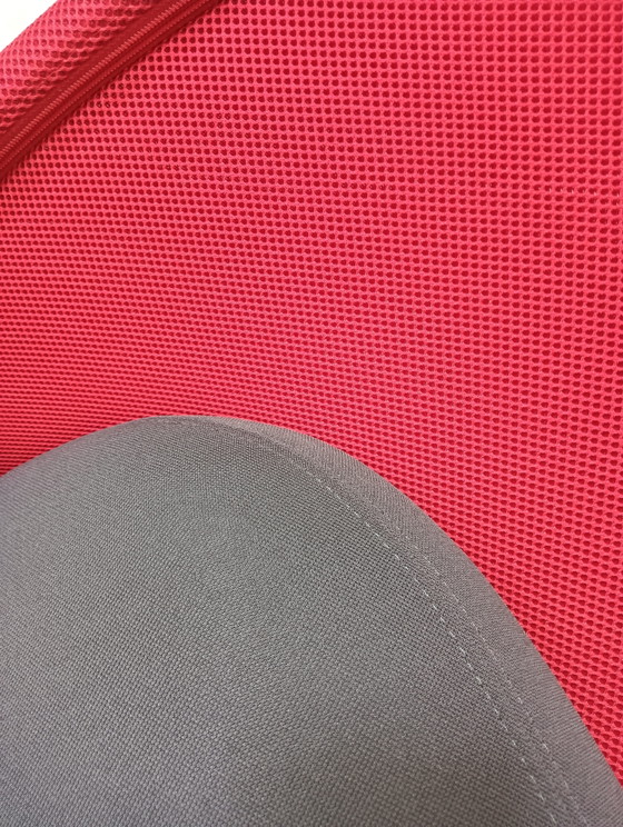 Image 1 of Mesh MDD design armchair
