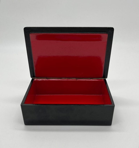 Image 1 of Hand-painted Russian lacquer box “Alyonushka” – Kholuy – vintage collectible