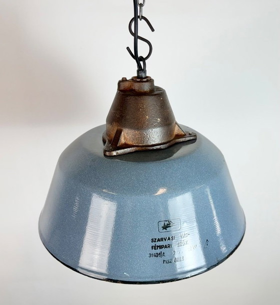 Image 1 of Industriële hanglamp van grijs emaille en gietijzer, jaren 60
