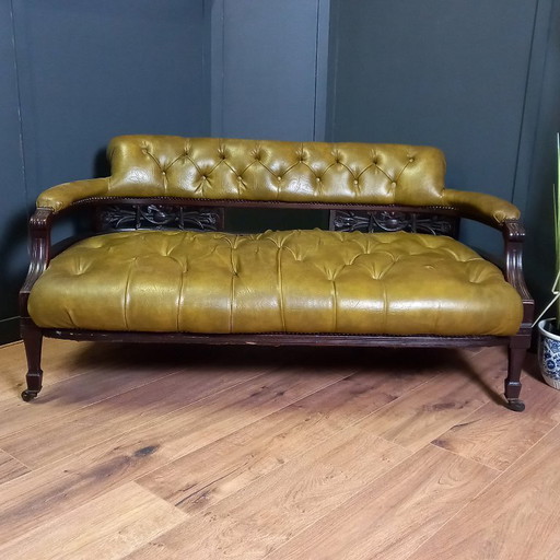 Sofá Chesterfield de dos plazas - Victoriano 1890-1910