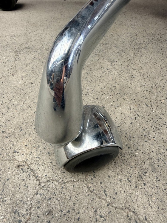 Image 1 of Vitra Eames EA219