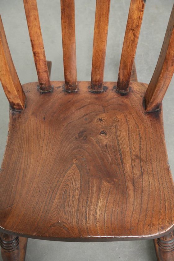 English oak Windsor rocking chair from the early 19th century with beautiful warm colors – Wood, Klassiek (photo 6 of 11)