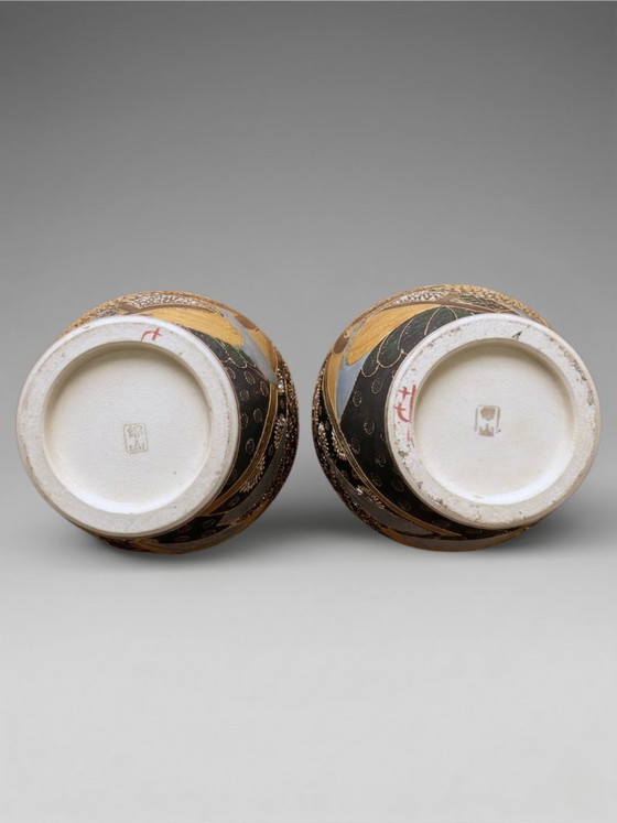 Image 1 of Pair of early 20th-century Satsuma Japanese vases – polychrome and gilt decoration with figures – workshop signature – 31 cm