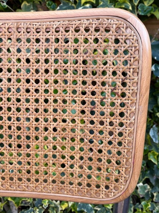 Image 1 of Stuhl aus Holz und Rohrgeflecht im Stil von Marcel Breuer