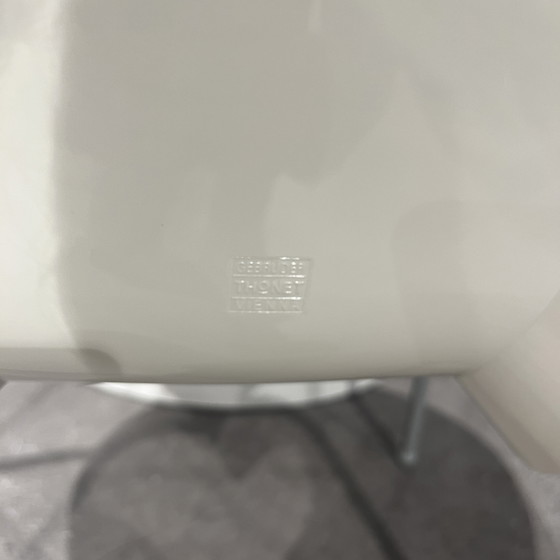 Image 1 of Thonet Eight Chair dining chair (set of 4)