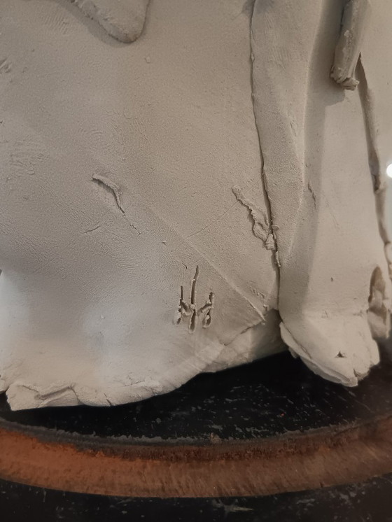 Image 1 of Bildhauerei von Nicole Mondheim