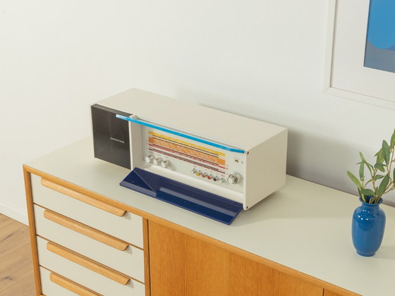SPECTRA FUTURA M Radio, Raymond Loewy, Nordmende – Decoratieve objecten, Metal, Plastic (photo 10 of 18)
