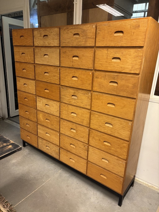Vintage apothekerskast / ladekast / schoolkast