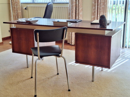 Bureau vintage