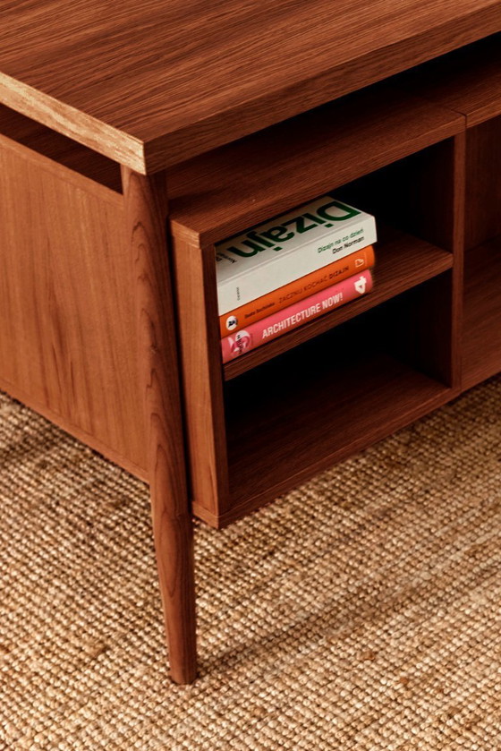 Image 1 of Escritorio de roble teñido de teca - Astrid 2