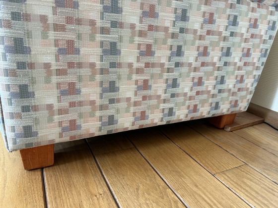 Image 1 of Divano Artifort con cuscini mobili coordinati