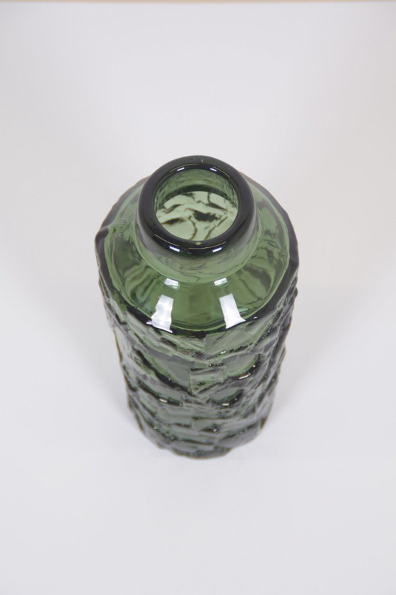 Swedish vase Rustik by Göte Augustsson for Ruda Glasbruk, 1960s (photo 4 of 5)