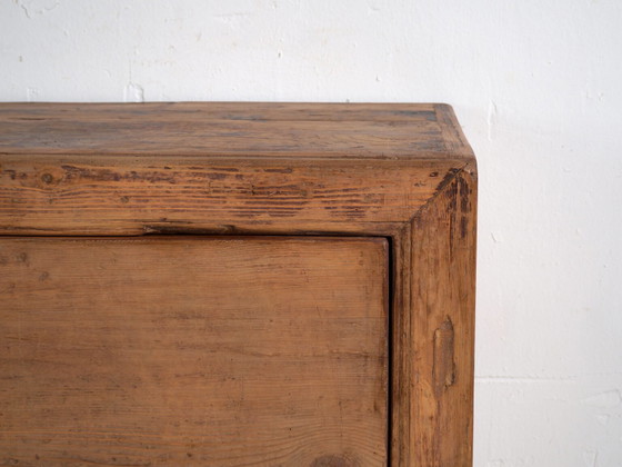 Antique sideboard in pine wood – China, circa 1930 – Iron (photo 28 of 40)