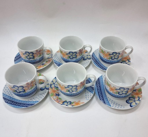 6 x vintage porcelain coffee cups and saucers, unused