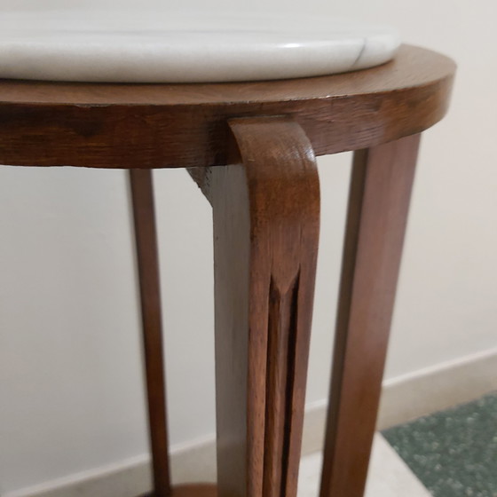 Image 1 of Mesa pedestal art déco de madera con tapa de mármol