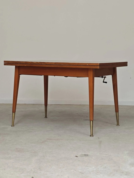 Couchtisch, Esstisch für 6 Personen, Ostdeutschland. – Esstische, Holz, Messing, Mid Century Modern (photo 3 of 21)