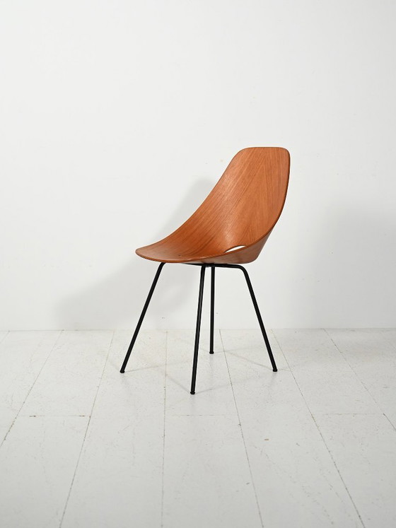 Image 1 of Set van 6 “Medea” stoelen van Vittorio Nobili in mahoniehout.