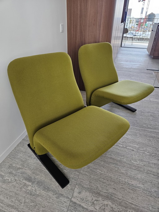 2x F780 lounge chairs by Pierre Paulin, Artifort