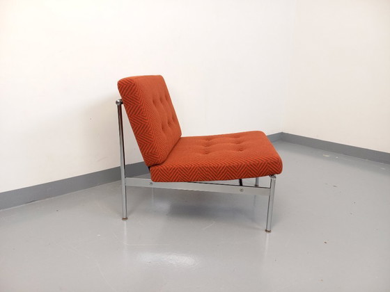 Image 1 of Fauteuil chauffeuse moderniste vintage en tissu et métal chromé des années 60 70