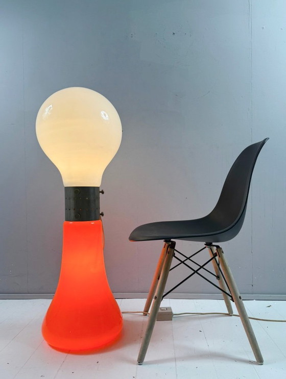 Image 1 of Lampadaire de style Space Age conçu par Carlo Nason pour Mazzega, modèle : « Brillo », Italie, années 1970