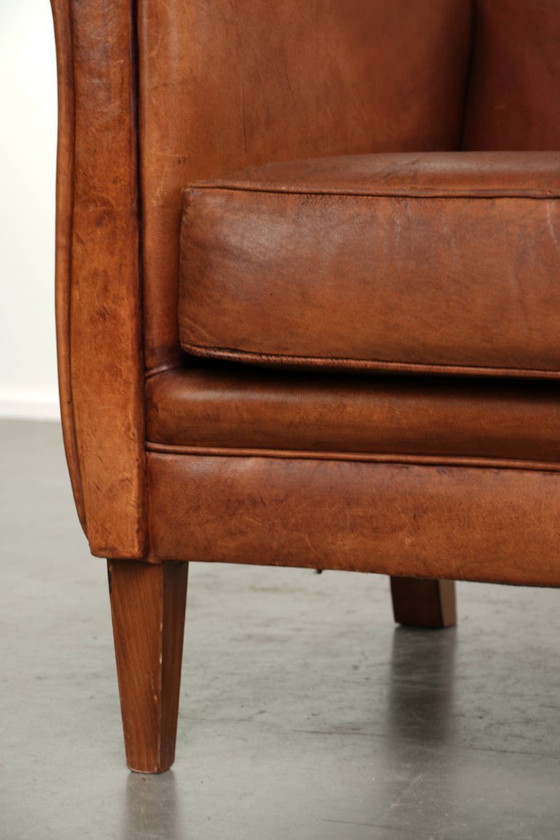 Stoere Vintage Schapenleren Armchair Met Een Mooie Cognac Kleur En Een Comfortabele Zit – Fauteuils, Leather (photo 12 of 13)