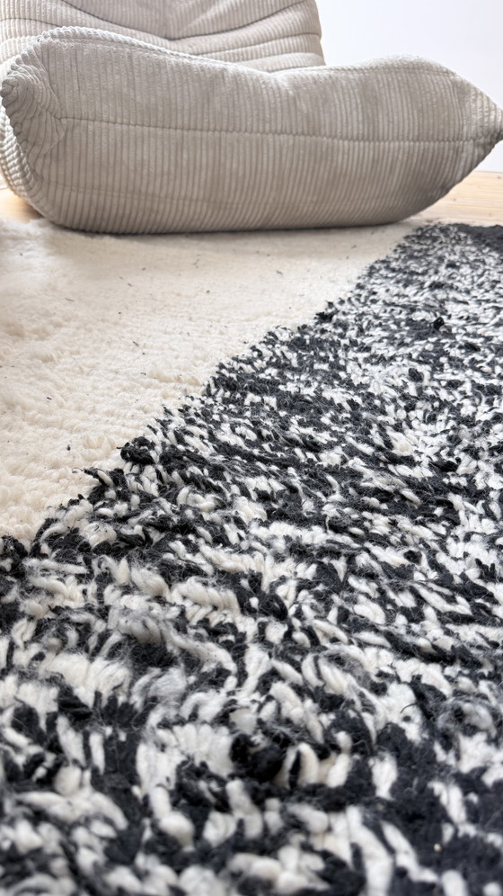 Image 1 of Tapis marocain Beni Ouarin fait main (!) 250 cm x 150 cm