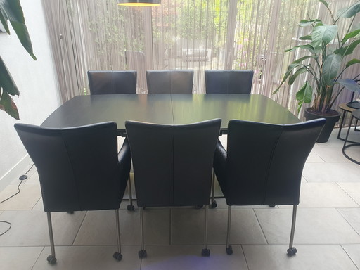 Table de salle à manger extensible Boconcept avec 6 chaises