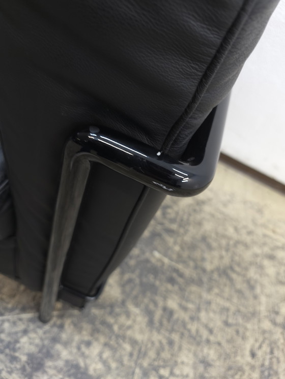 Image 1 of Sofá de diseño Cassina Lc2 de dos plazas, de piel, color negro