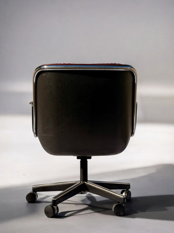Image 1 of Charles Pollock bureaustoel, bordeauxrood leer - Knoll International (gesigneerde editie)