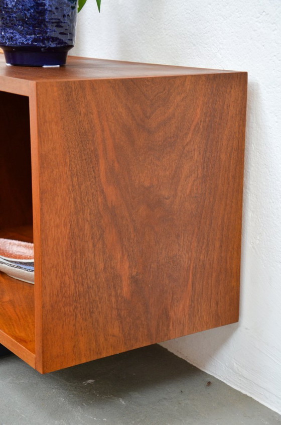 Image 1 of Open sideboard vintage vinyl walnut 70s lowboard phono HiFi