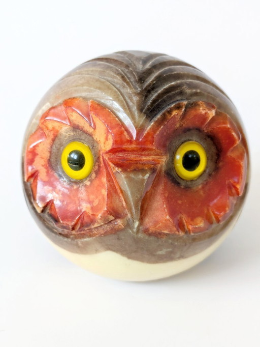 Figurina o fermacarte di gufo in alabastro d'epoca italiana | anni '70