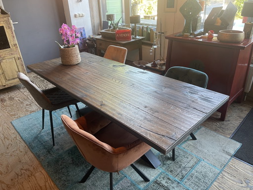 Robust oak table. Cafe color