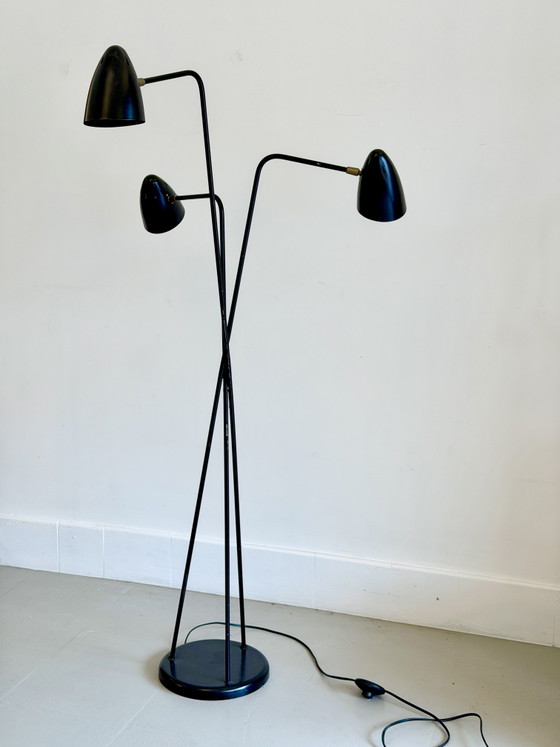 Mid-Century Modern Tripod Floor Lamp with Three Adjustable Shades, and Brass Details, 1960s – Vloerlampen (photo 8 of 15)