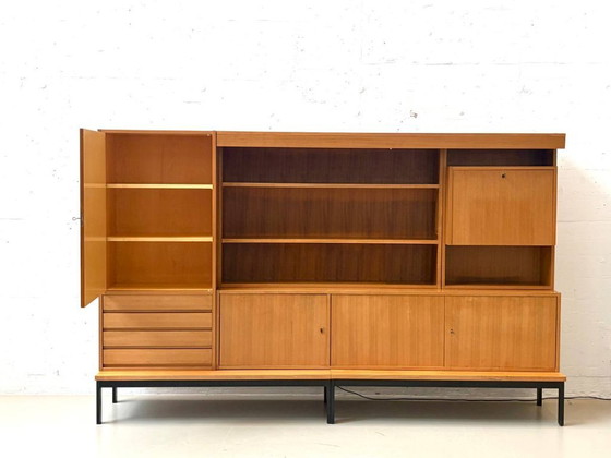 Image 1 of Woonkamermeubel uit het midden van de 20e eeuw, gemaakt van teakhout, Zwitserland, jaren 60.