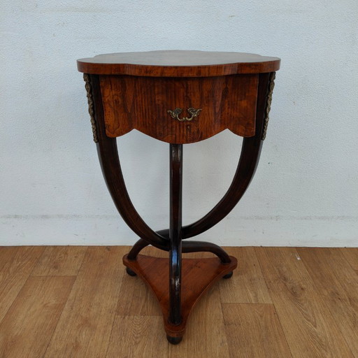 Mesa auxiliar antigua, mesita de noche, mesa de recibidor, estilo Biedermeier