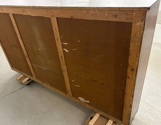 Image 1 of Vintage schoolkast - schuifdeurkast