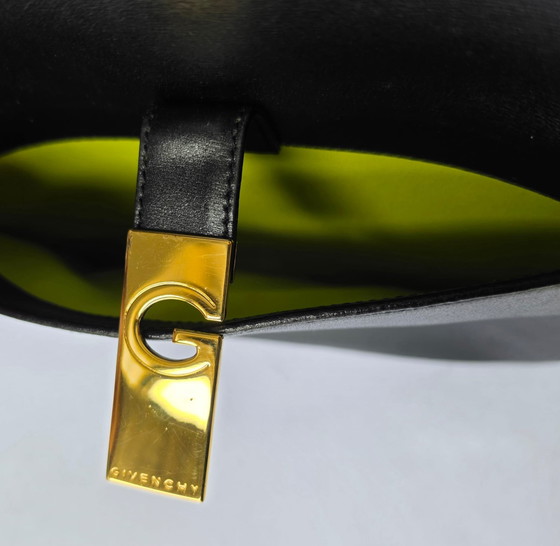 Borsa a tracolla Givenchy Vintage con logo G in pelle | Nera | Made in Italy | Set completo – Borse a spalla (photo 10 of 15)