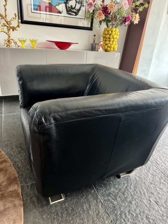 Image 1 of Zwarte lederen fauteuil 