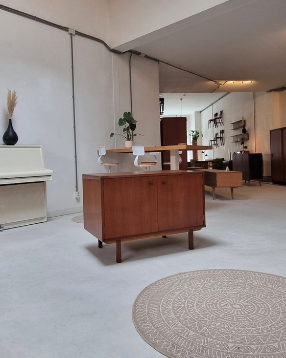 Image 1 of Schrank aus der Mitte des Jahrhunderts