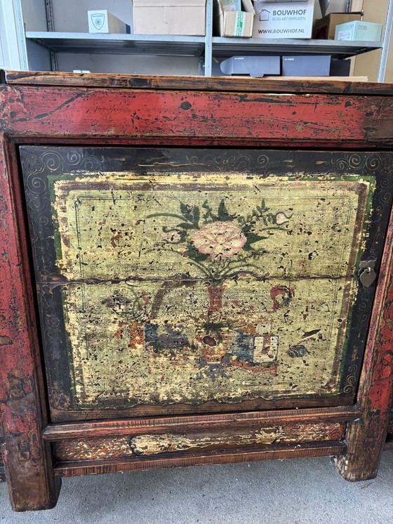 Image 1 of Alter chinesischer Schrank / Kommode