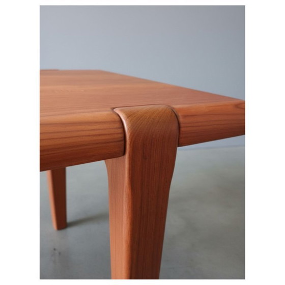 Image 1 of Niels Bach, table basse en teck massif, Danemark, années 1970