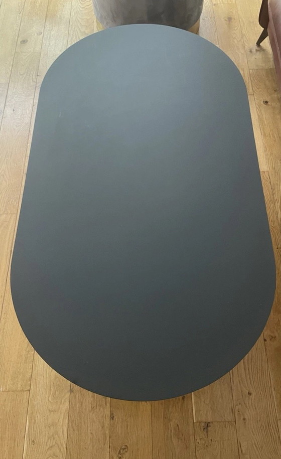Muuto Airy Salontafel van Cecilie Manz, Metaal, Hout, Zwart (foto 5 van 5)