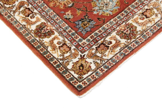 Image 1 of Originele, authentieke, pure zijden Hereke 150 x 92 cm, in topconditie.