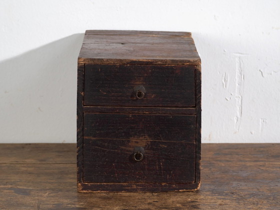 Antique small lacquered Japanese chest with two drawers – Japan, circa 1910 – Chest of drawers, Iron (photo 23 of 40)