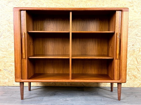 Image 1 of Teakhouten dressoir/credenza uit de jaren 60/70, Deens modern design, Denemarken
